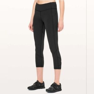 Lululemon Pace Rival Crop Leggings *Full-On Luxtreme 22" Pockets Black Size 4